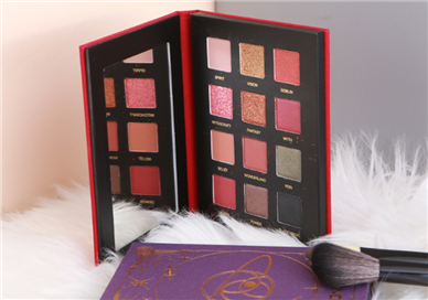 Eye shadow box